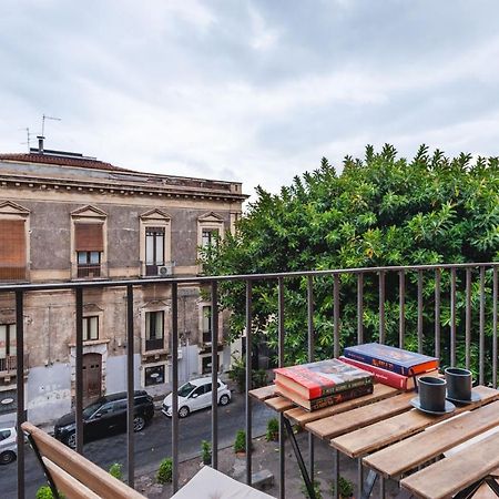 Ursino Apartment With Balcony By Wonderful Italy 카타니아 외부 사진