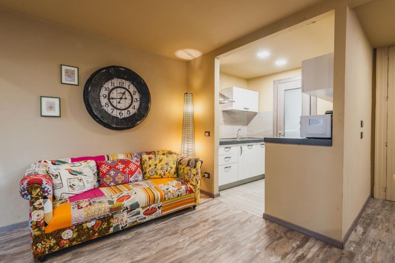 Ursino Apartment With Balcony By Wonderful Italy 카타니아 외부 사진