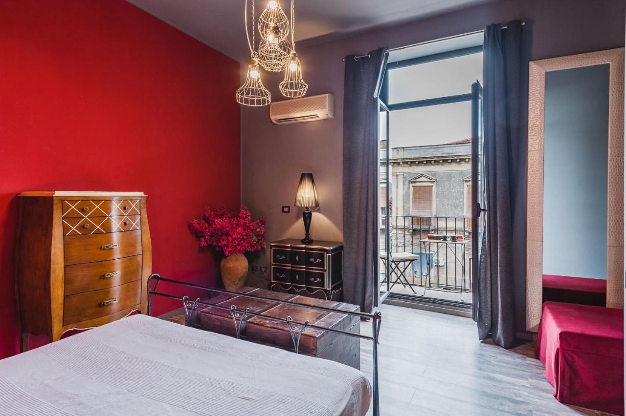 Ursino Apartment With Balcony By Wonderful Italy 카타니아 외부 사진